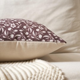 Aeckself Neutral Floral Pillow Covers 18x18 Set of 2, Vintage Block Print Throw Pillow Covers Decorative Farmhouse Accent Couch Pillows for Living Room Bedroom, Burgundy Red