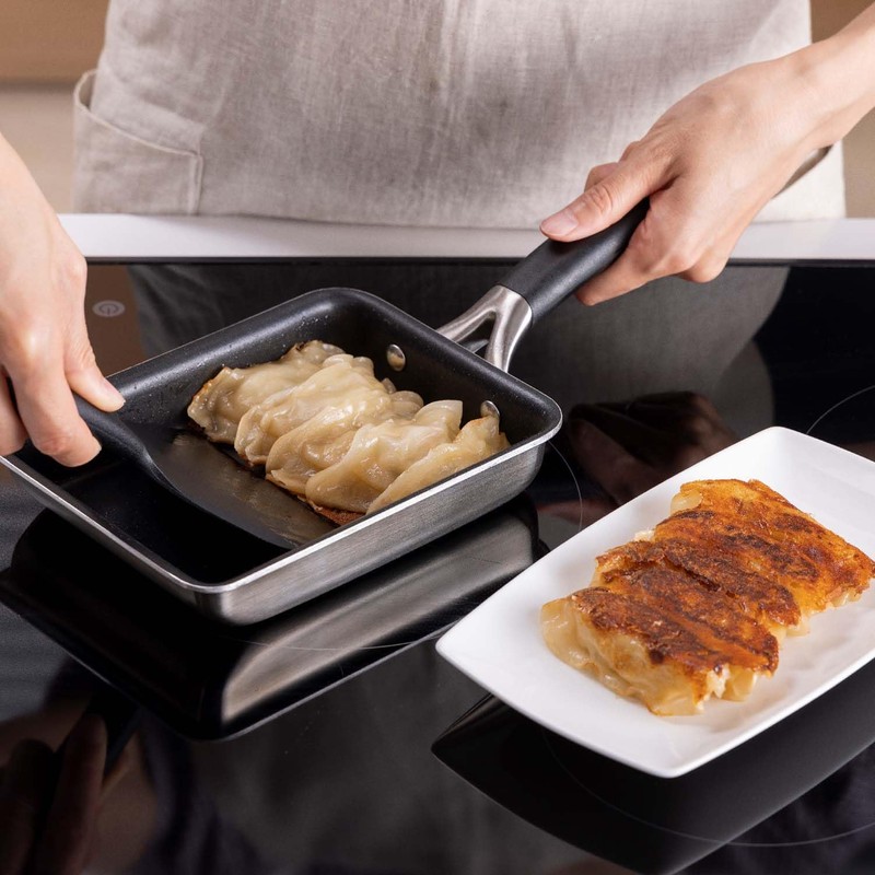 Kai KAI DY5221 Easy to Rebound, Egg Spatula Scraper, Dishwasher