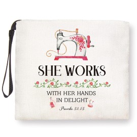 Quilting Gifts for Women, Quilters Gifts for Women-She Works with Her Hands - Sewing Gifts for Sewing Lovers, Seamstress Gifts Makup Bag, Gift for Sewer, Quilters for Birthday Christmas Gift Ideas