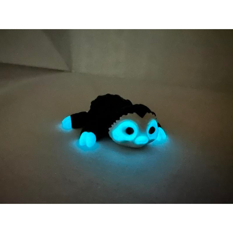 3D Articulating Sloth Decorative Figurine with Magnets - Color: Glow