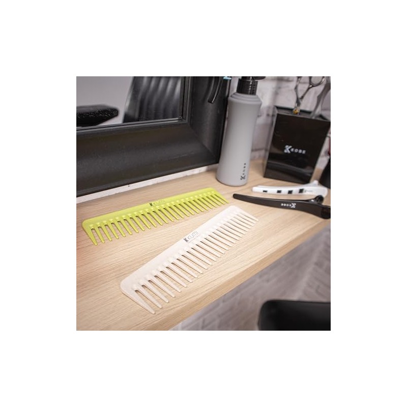 Kumi Wheat Eco-Friendly Long Wide Tooth Detangling Comb Oatmeal colour