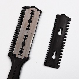 Brush, comb, thinning scissors, trimming damaged hair, trimming damaged hair at home / 브러쉬 빗 숱가위 상한머리정리 손상 헤어 집에서다듬기