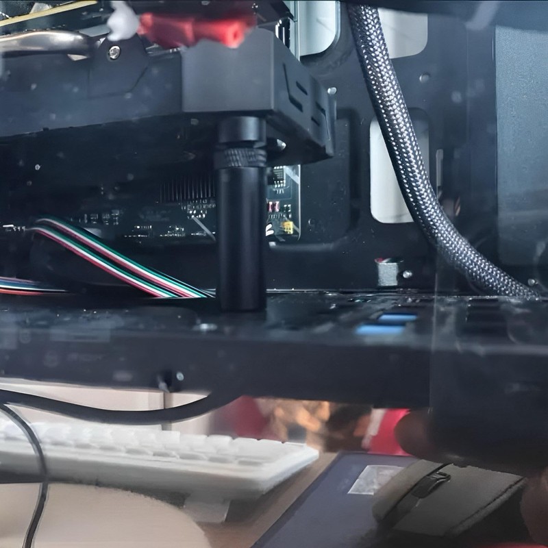 GPU Support, Graphics Card Support, Video Card Anti-Sag Bracket Adjustable