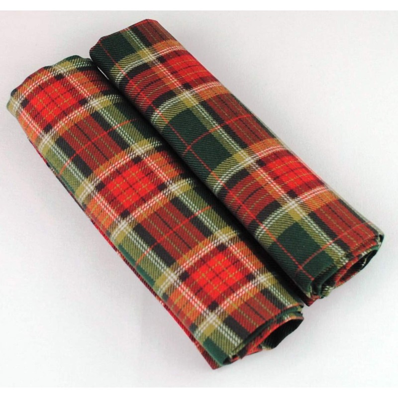 Justina Claire Pair of Table Napkins in a Argyll Design