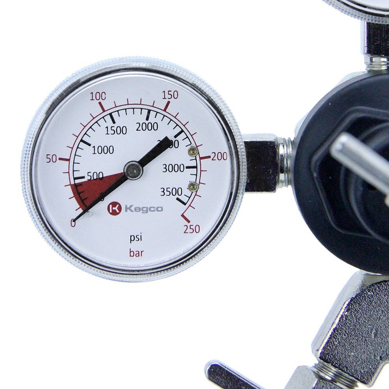 Kegco YH-762-2 Two Prouct Regulator, CGA-320