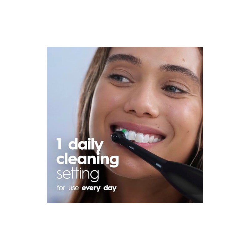 Oral-B Pro 100 CrossAction, Battery Powered Toothbrush, Black, 1 Count