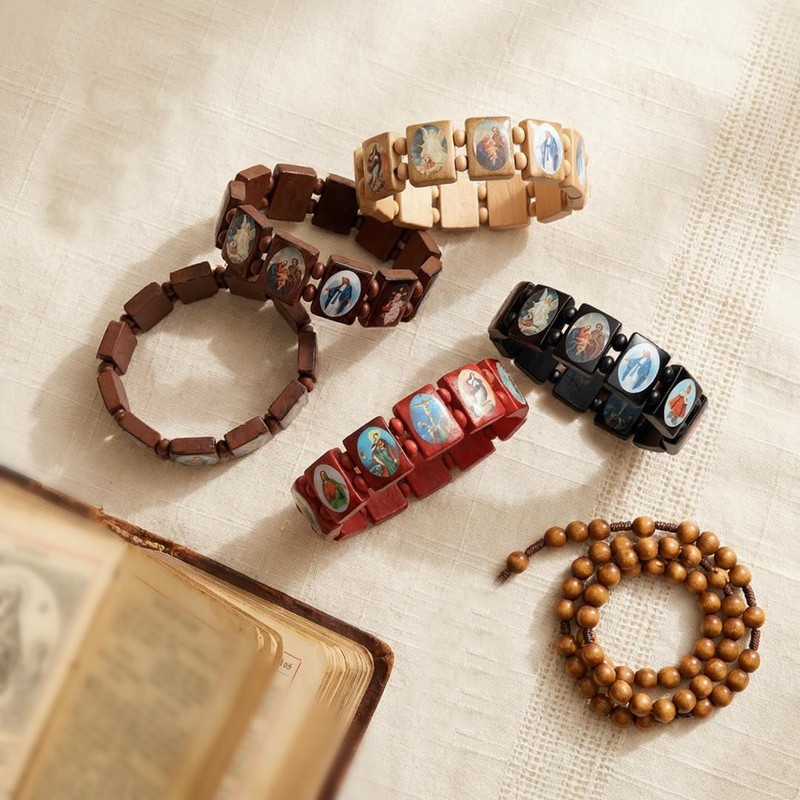 DATOA 4Pcs Wooden Jesus Virgin Mary Bracelet Saints Rosary Stretch