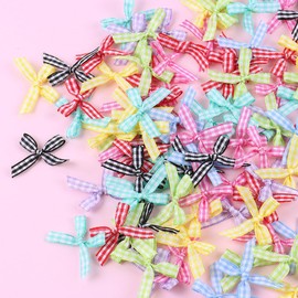 Pack of 100 mini ribbon bows, 4 x 3.5 cm, double-sided chequered bow, decorative bows, mini ribbon bowtie for sewing, wedding decoration, cards, DIY crafts, gift, hair accessories, mixed colours