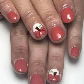 24Pcs Short Press on Nails Fall Pumpkin Orange Autumn Square False Nails Glossy Acrylic Full Cover Stick on for Women Fall Thanksgiving Decoration