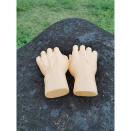 Unisex Hand Model Reusable Manicure Hands and Fingers Simulation Hand Model Props for Display Stand Shopping Mall Jewelry Shop Sikin Color Left Hand