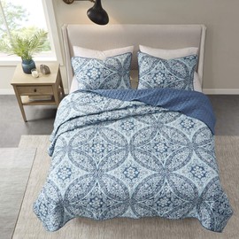Comfort Spaces Reversible Quilt Set-Vermicelli Stitching Design All Season, Lightweight, Coverlet Bedspread Bedding, Matching Shams, King (104 in x 90 in), Gloria Damask Aqua 3 Piece