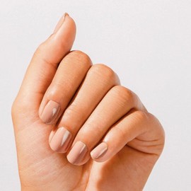 OPI Nail Lacquer (P61 - Samoan Sand)