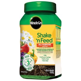 Miracle-Gro 3001810 Shake 'N Feed All Purpose Continuous Release Plant Food