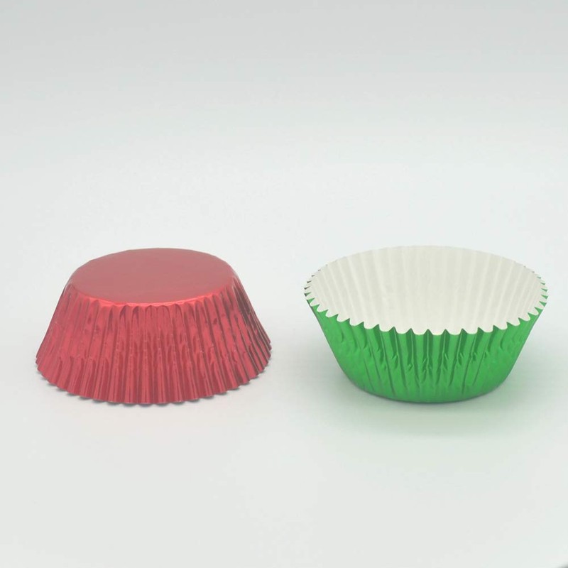 Huaswan Red Green Foil Cupcake Liners Standard Baking Cups for