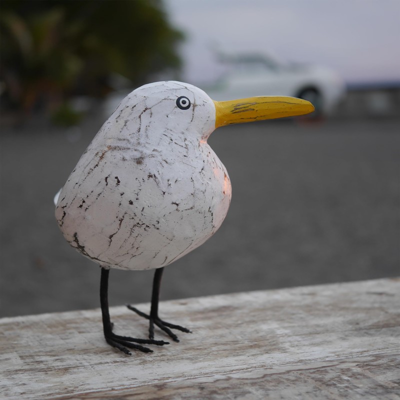 ART-CRAFT Hand-carved decorative seagull in shabby chic style - maritime