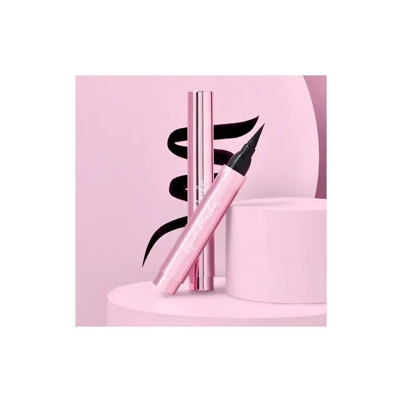 Delineador Liquido Overachiever Negro Beauty Creations Color Plumon Grueso