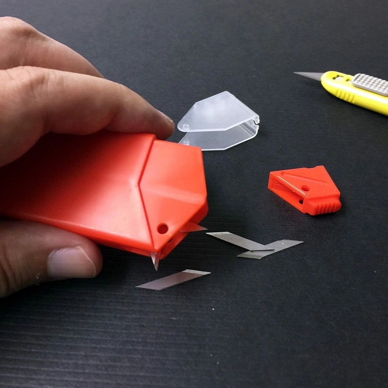 NT Cutter 9mm Snap-Off Precision Blades, 30° Blade, 10-Blade/1 Pack