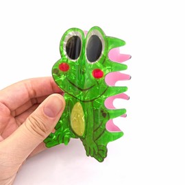 Green Frog Shape Hair Claws Non Slip 3.5" Animal Design Hair Clips for Women Girls Medium Thick Hair Accessories