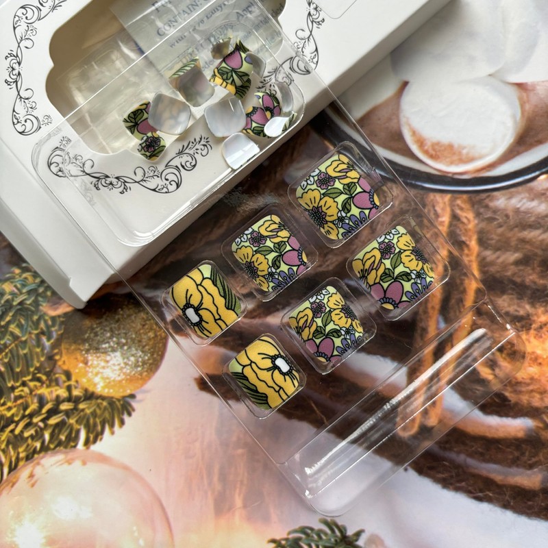 Spring Press on Toe Nails Flower Fake Toenails with Yellow