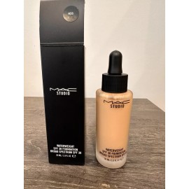 MAC Studio Waterweight SPF 30 Foundation NC 35