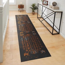 Mont Brera Runner Rug for Hallway and Entryway, Vintage Persian Design with Non-Slip Backing, Washable Wool & Silk Blend, Machine Washable, Copper Black (Black, 2'6" x 8')
