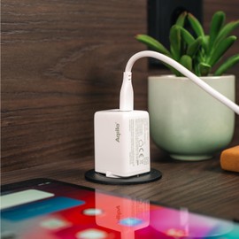Aqiila USB-C Charger, 45 W, GaN, PD Power Delivery, 2 x USB-C, 100-240 V, Chargebird White