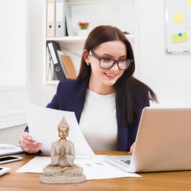 Buddha Statue Figurines Meditation Sandstone Decoration Ornament, Sitting Sculpture Handmade Figurine Miniatures Ornament Home Small Seated Carving Craft for Office Desktop Decor Yoga Room (A gold)