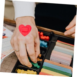 GLEAVI 10pcs Breathable Bandages Heart Shaped Bandage Patches Care Protection