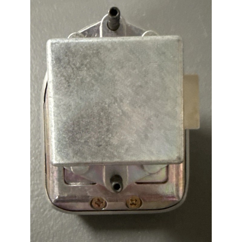 Master Lock 3630 Multi-User Resettable Combination Lock, Key ML01 Not