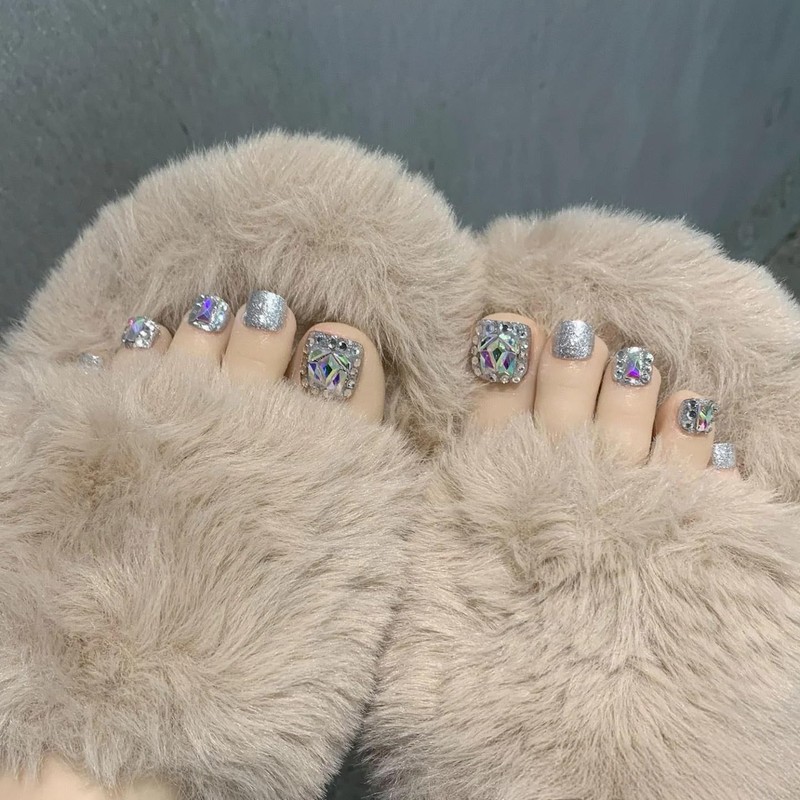 [NEURAD]ネイルチップ 足用 24枚入 夏 フットネイル フットネイルチップ 足用ネイルチップ マグネット 3D 付け爪