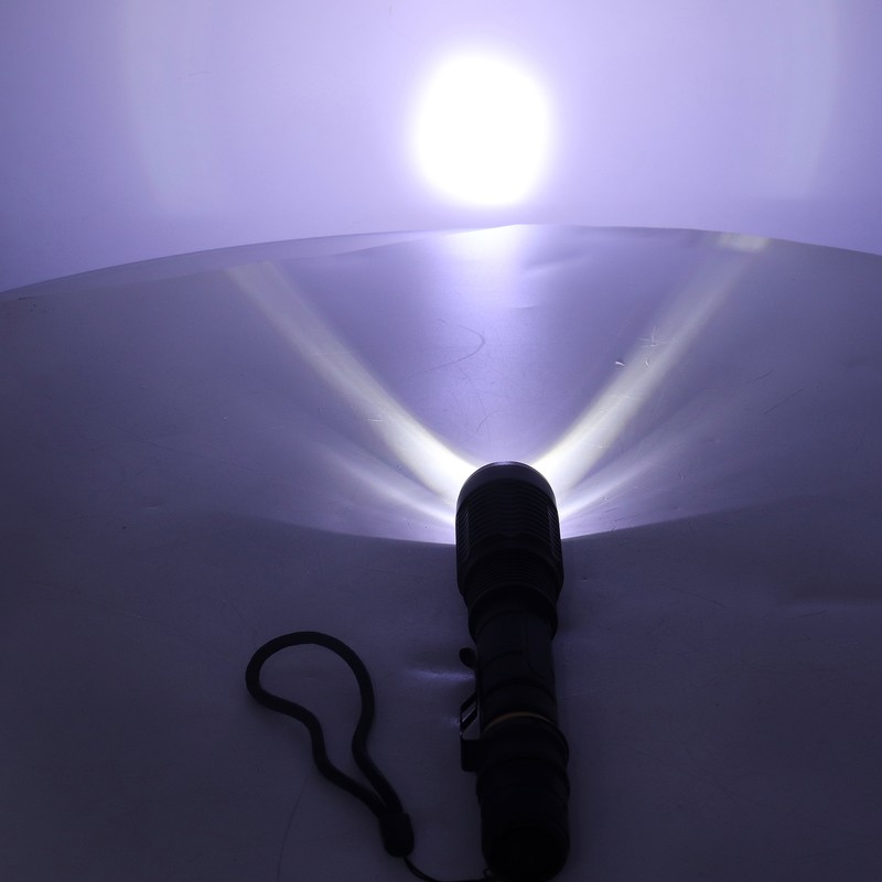 Telescopic Zoomable Flashlight 5 Lighting Modes 5000LM Waterproof Bright Flashlight