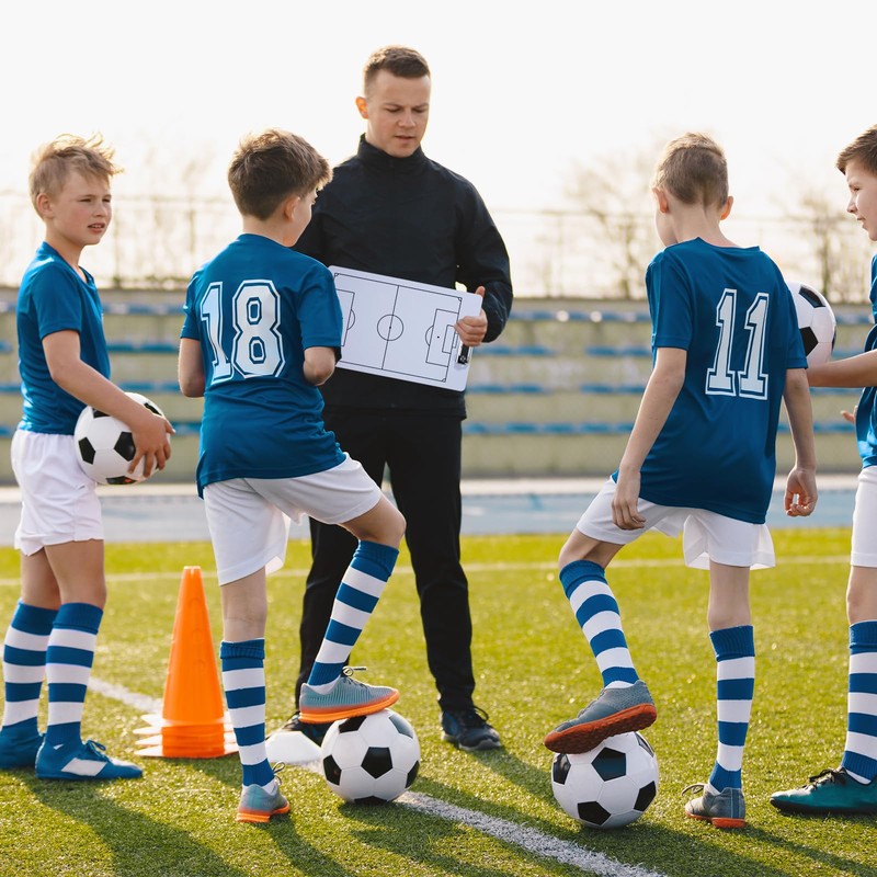 Pure Vie Magnetic Soccer Coaching Board, Portable Soccer Whiteboard for