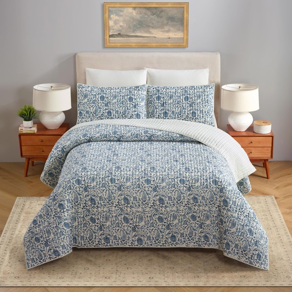 Blue Paisley Gauze Quilt Set with Matching Shams, Lightweight All