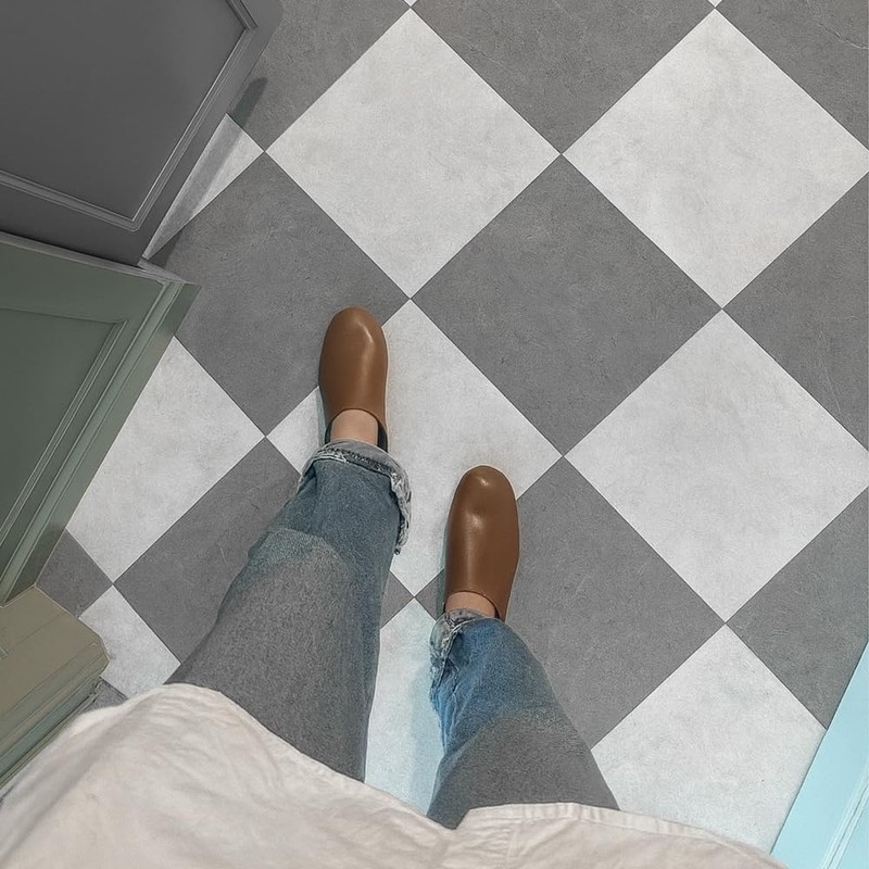 auxua Peel and Stick Floor Tile, Grey Checked Pattern Continuous