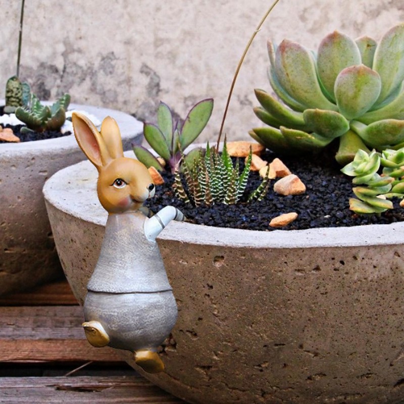 Garden Rabbit Statue Animal Statue Resin Climbing Rabbit Sculpture for