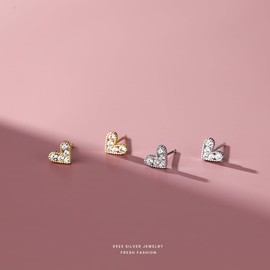 FH.bird Women's Heart Earrings, Popular, Simple, 5A Zirconia, "Love Transmission", 925 Silver, Hypoallergenic Earrings, Cute, Small, Everyday Use, White Day, Birthday Gift, Popular for Women, Silver,