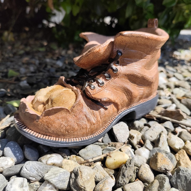 Vivid Arts Mouse in Boot Planter Indoor Outdoor Garden Decor