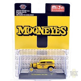 M2 Machines M2 Machines 1:64 Scale MiJo Exclusive - 1932 Ford Roadster Tudor Sedan - Moon Eyes (Chase Car 9)