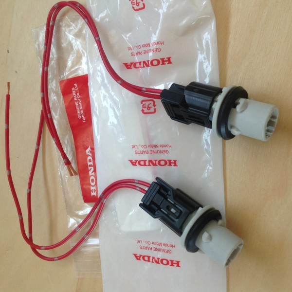 Honda JDM city light socket + pigtail 06-11 Honda Civic
