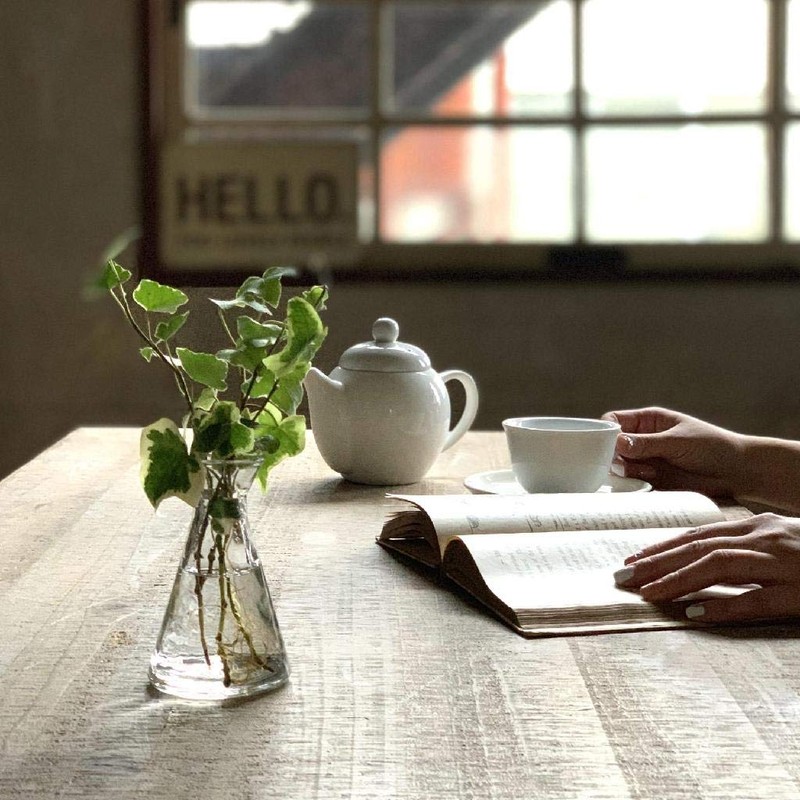 Spice of Life Tiny Glass Flower Base