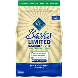 Blue Buffalo Basics Limited Ingredient Diet Grain Free, Natural Indoor Adult Dry Cat Food, Duck & Potato 5-lb