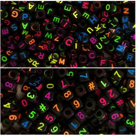 Looconi 800pcs 6×6mm Black Cube Acrylic Alphabet Letter Beads A-Z Include 100pcs Heart and Number Beads for Jewelry Making Bracelets Necklaces Key Chains Each Letter Included
