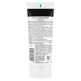 POND'S Pure Detox Face Wash 200 g, Daily Exfoliating & Brightening Cleanser, Deep Cleans Oily Skin - With Activated Charcoal for Fresh, Glowing Skin
