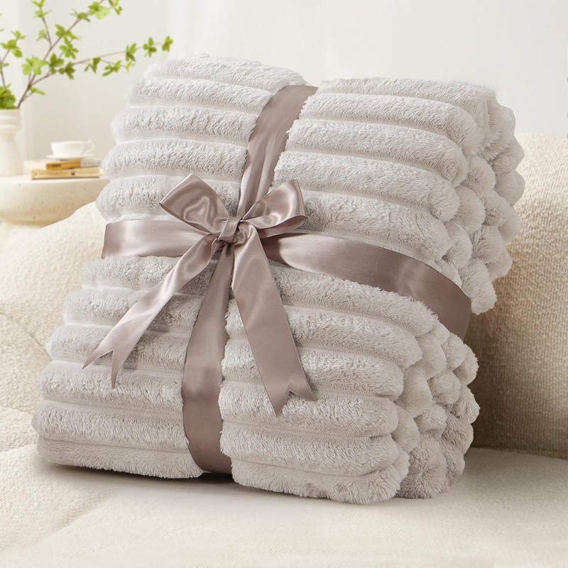 RUIKASI Fleece Throw Blanket for Sofa - Single Fluffy Beige