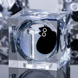 Roycevon Resin DND Dice Set with Gift Box, 7Pcs Liquid Core Cat D&D Dice, Cute Dungeons Dragons D and D Dice, Sharp Edge Role Playing Game Dice D20 D12 D10 D8 D6 D4, White