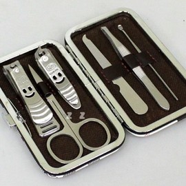 Premium Nail & Ear Care Grooming Set 6-piece kit 2ea