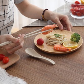 Set of 4 Wheat Straw Spoons, Reusable Soup Cereal Spoon, Unbreakable Dinner Spoon, Portable Lightweight Meal for Adults Eating, Dishwasher Safe (Pink)