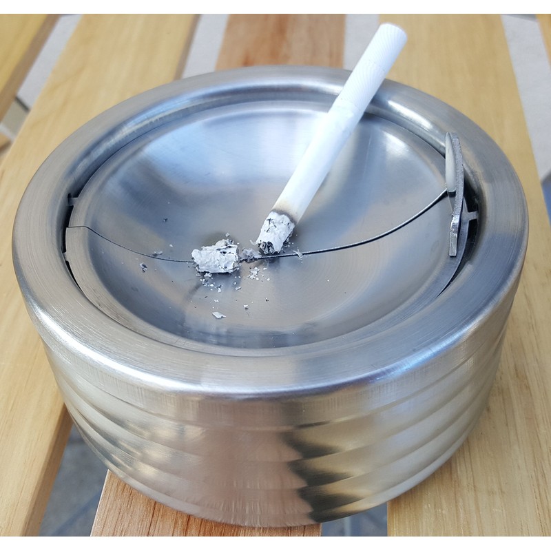 Bambelaa! Wind ashtray, storm ashtray, folding ashtray made of stainless