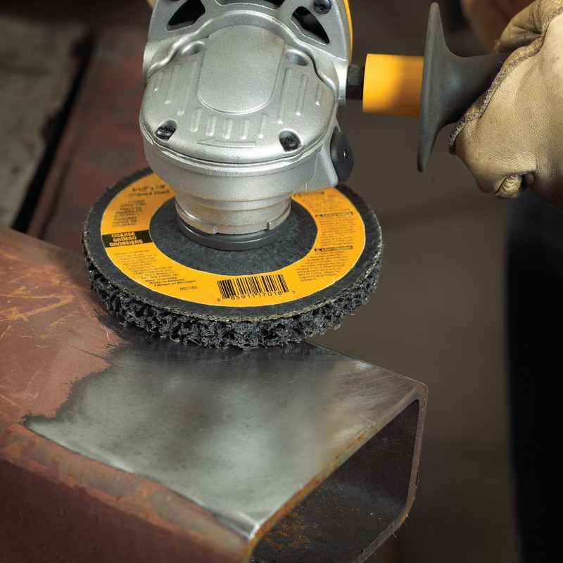 DEWALT DAAB7GPW05 Disco Super Limpieza 4-1/2 x 7/8 pulg