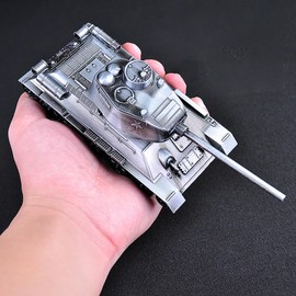 TIETHEKNOT Tank Model Decorative Ornament, Military-Inspired Metal Sculpture for Home & Office Décor, Great Gift for Collectors (Silver)